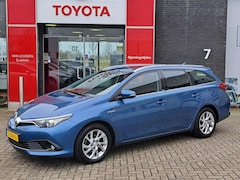 Toyota Auris Touring Sports - 1.8 HYBRID DYNAMIC NAVI CRUISE STOELVERW. PARK-SENSOREN LM-VELGEN LED