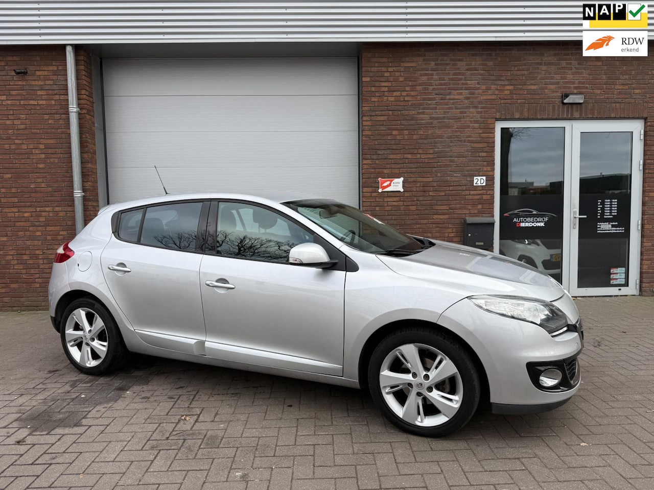 Renault Mégane - 1.2 TCe Collection|AIRCO|NAVI|NIEUWE APK - AutoWereld.nl