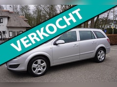Opel Astra Wagon - 1.6 Essentia Airco Navi Pdc Trekhaak