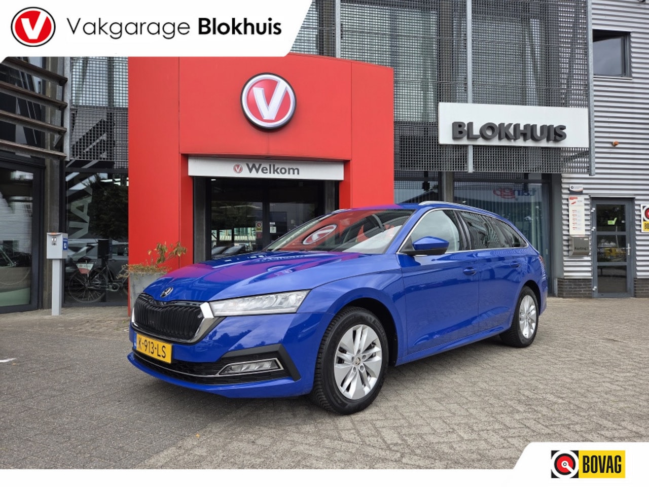 Skoda Octavia Combi - 110pk TSI Business Edition | Climate | Navi | Elec. Achterkl. - AutoWereld.nl