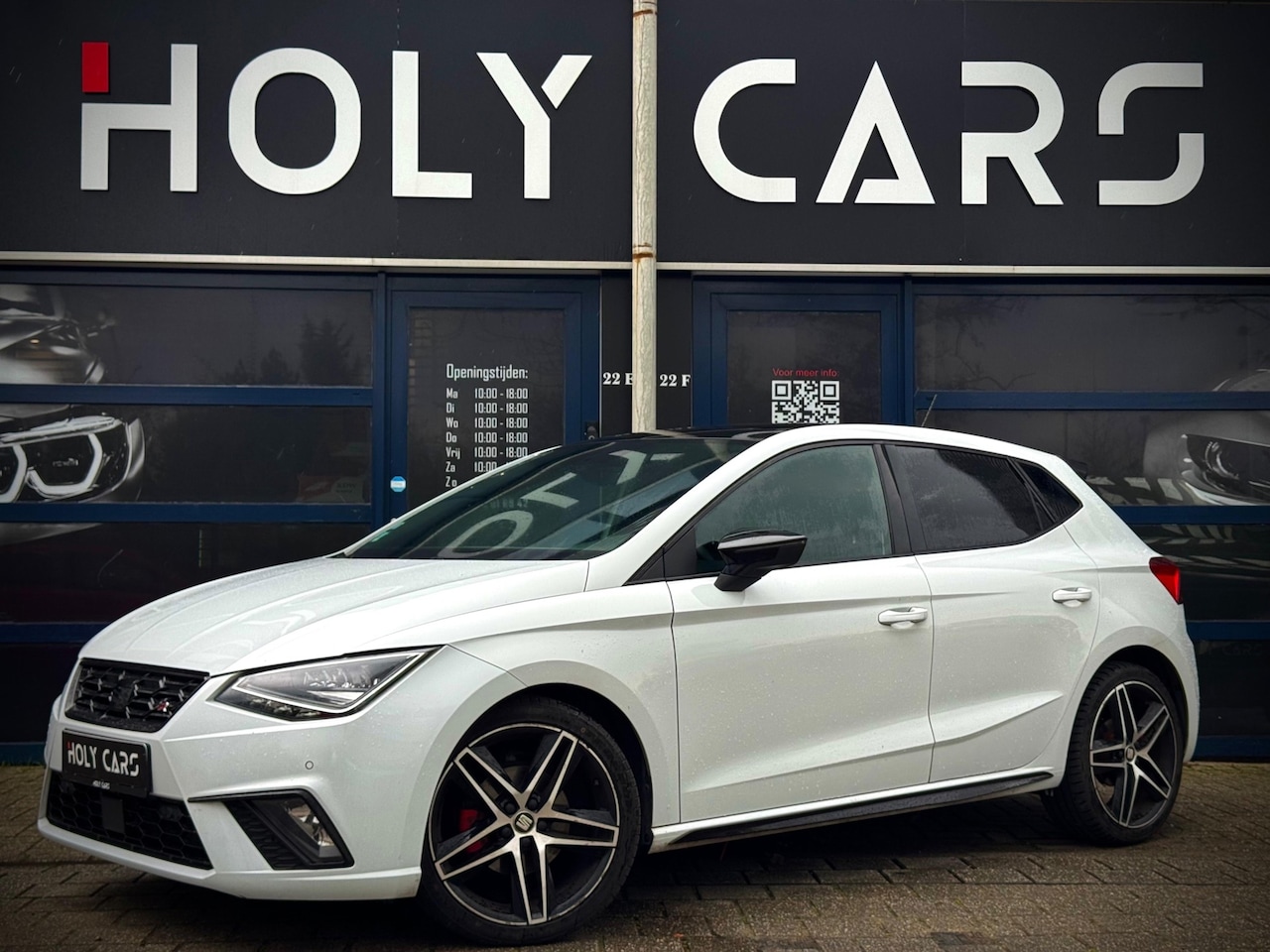 SEAT Ibiza - 1.0 TSI FR Business | VIRTUAL | PANO | LED | KEYLESS | LEER | - AutoWereld.nl