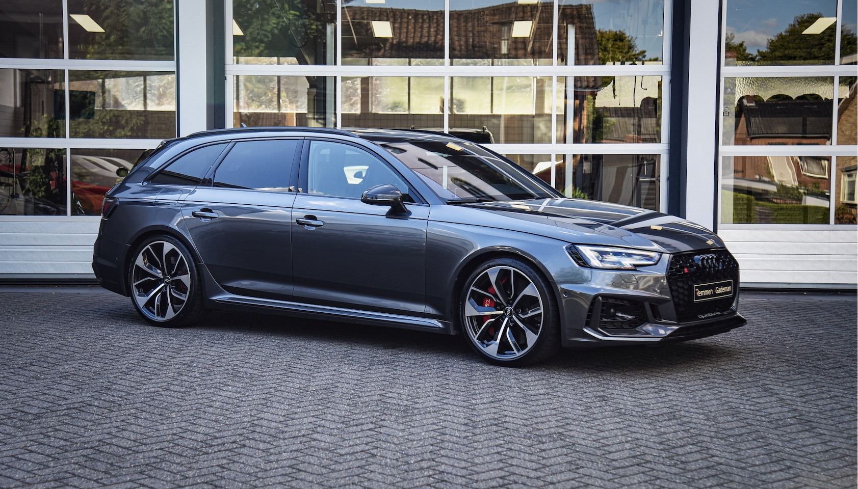 Audi RS4 - Avant 2.9 TFSI Quattro Pro Line Plus * Keramische Remmen - AutoWereld.nl