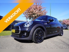 MINI Cooper - 3-Deurs (f56) 1.5 136pk Airco P-dak Xenon Navi Sportstoelen NL-Auto