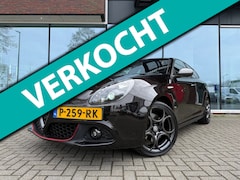 Alfa Romeo Giulietta - 1.4 Turbo MultiAir Super - Automaat - Navi - Trekhaak - Climate - Xenon