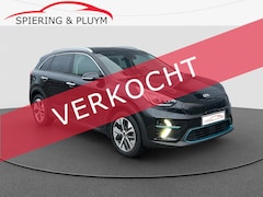 Kia e-Niro - ExecutiveLine 64 kWh 100% SOH | Leder | Stoelvent | NL Auto | Adaptive |