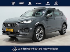 SEAT Tarraco - 1.5 TSI 150pk DSG FR Business Intense Panoramadak Navigatie Trekhaak Stoelverwarming v + a