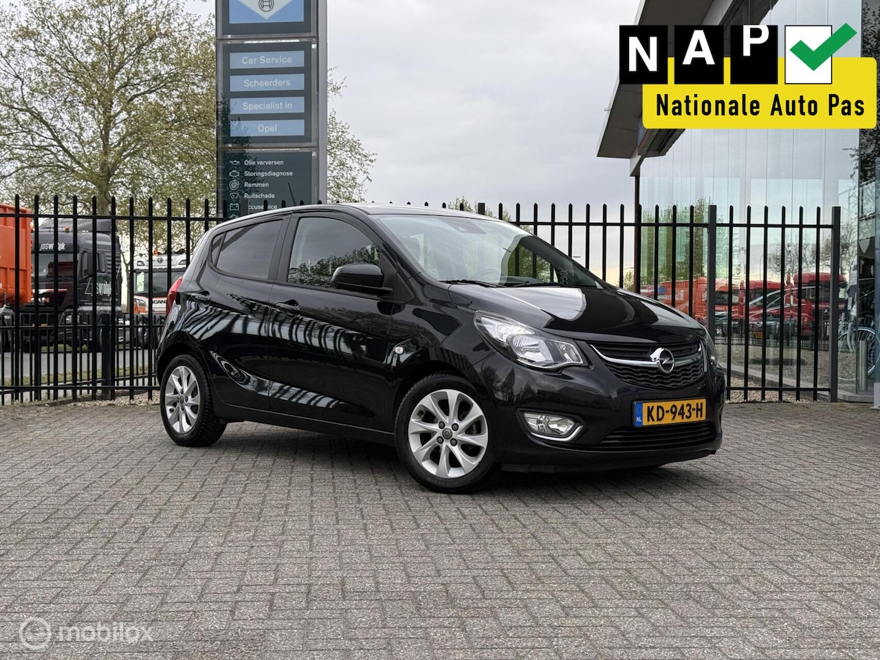 Opel Karl - 1.0 ecoFLEX Innovation | Leer | Automaat | Carplay - AutoWereld.nl