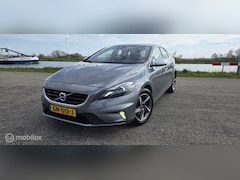 Volvo V40 - 2.0 D2 R-Design