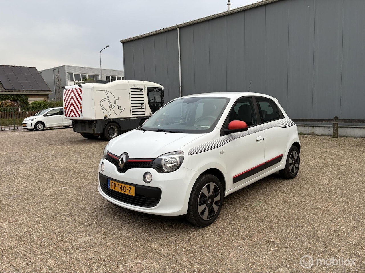 Renault Twingo - 1.0 SCe 5Deurs Led Airco km171.785Nap BJ2017 - AutoWereld.nl