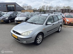 Ford Focus Wagon - 1.6-16V rijdt en schakelt goed