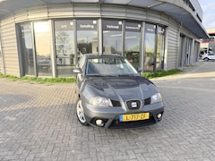 SEAT Ibiza - 1.4-16V 25 Edition 1 86 PK Navi Grijs 16 Inch
