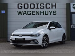 Volkswagen Golf - 1.4 eHybrid Style | Trekhaak | Camera | Carplay |