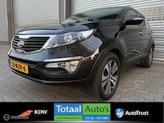 Kia Sportage - 2.0 X-ecutive 4wd*NAV*CRUIS*PANO*1900KG TREKK