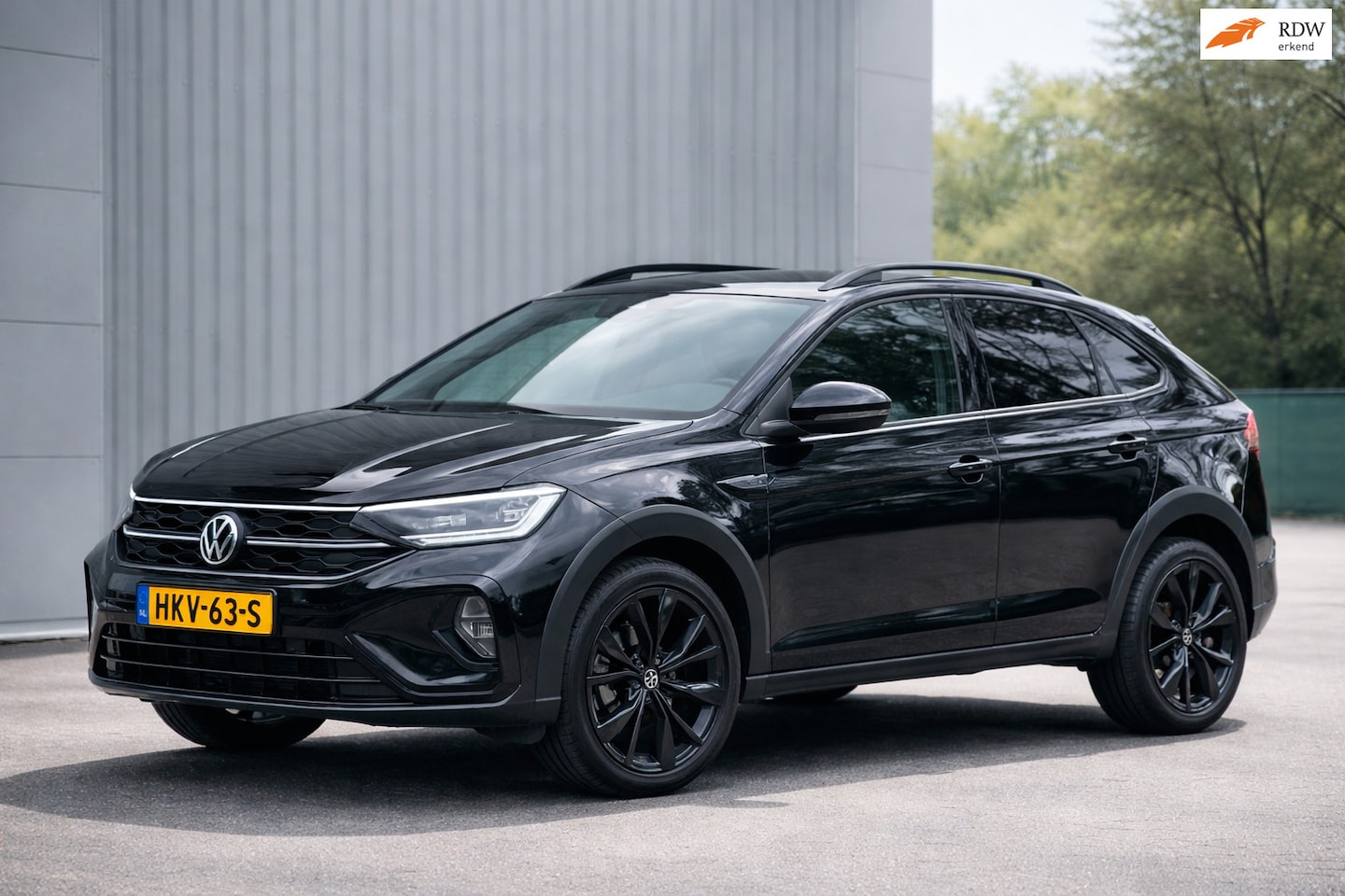 Volkswagen Taigo - 1.5 TSI DSG R-Line Business / Virtual / Trekhaak / 92dkm! - AutoWereld.nl