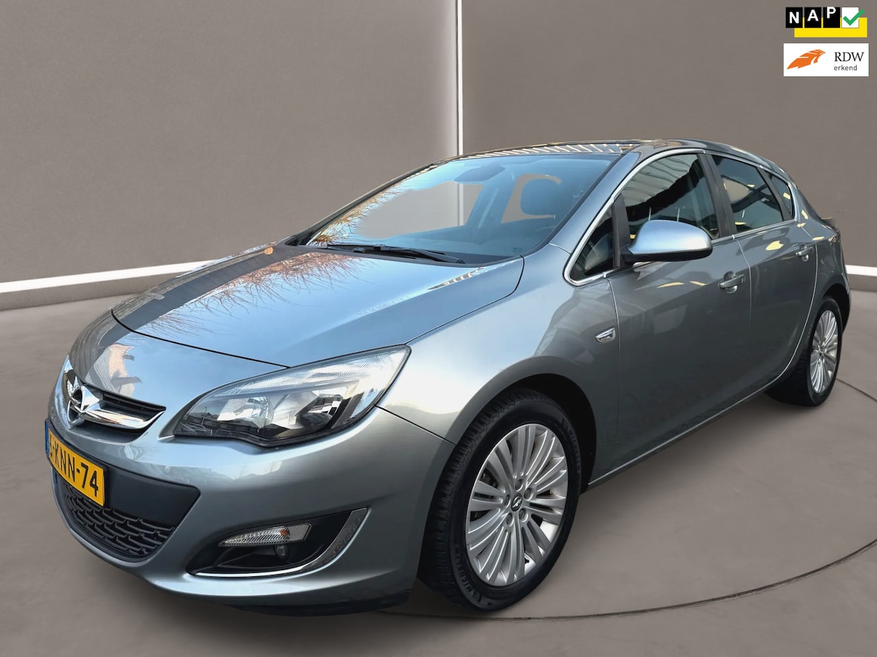 Opel Astra - 1.4 Turbo Design Edition 120 Pk Airco Navi 161 dkm Nap - AutoWereld.nl