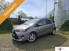 Toyota Yaris - 1.5 Hybrid Dynamic LED NAVI CAMERA CRUISE SPORT