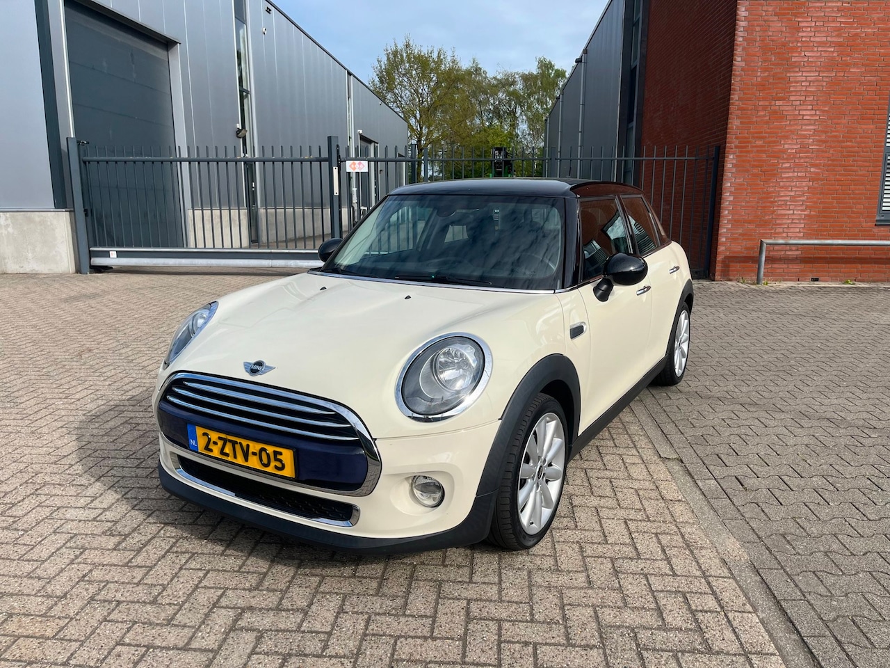MINI Cooper - Mini 1.5 - AutoWereld.nl