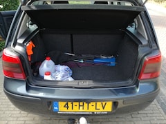 Volkswagen Golf - 1.6-16V Trendline