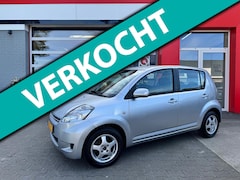 Daihatsu Sirion 2 - 1.3-16V Prestige