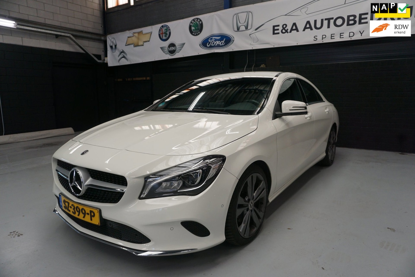 Mercedes-Benz CLA-Klasse - 180 d Business Solution €12950 ex BTW /BPM - AutoWereld.nl