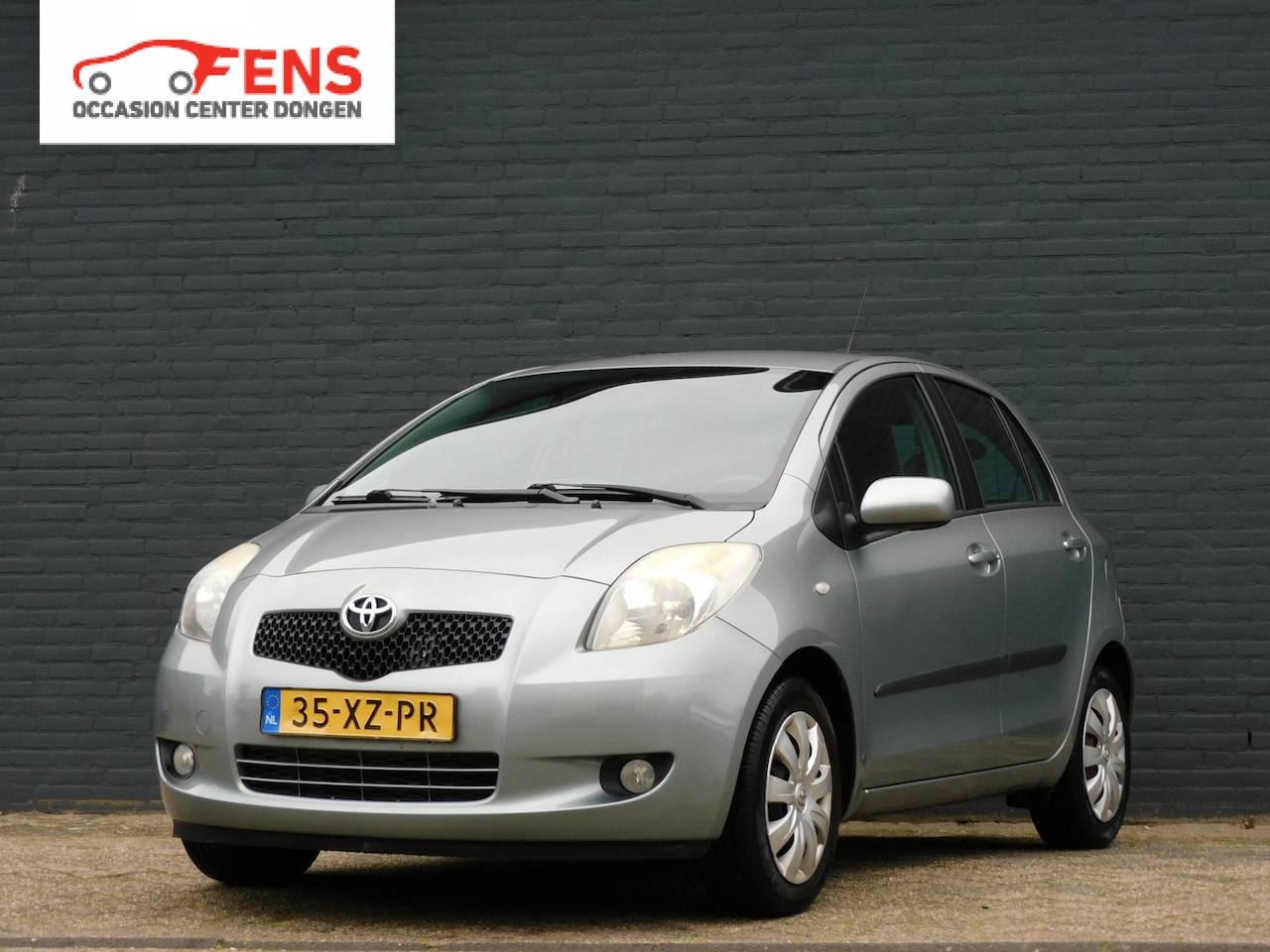 Toyota Yaris - 1.3 VVTi Sol MMT AIRCO! AUTOMAAT! APK T/M 16-4-2027! - AutoWereld.nl