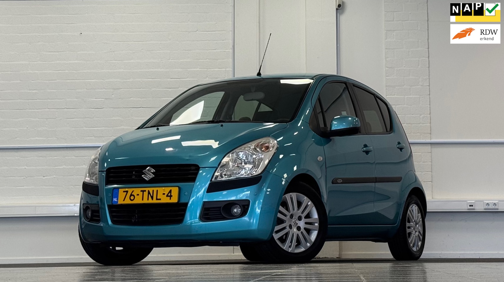 Suzuki Splash - 1.2i 16V Exclusive Automaat Airco Bluetooth Nieuwe APK - AutoWereld.nl