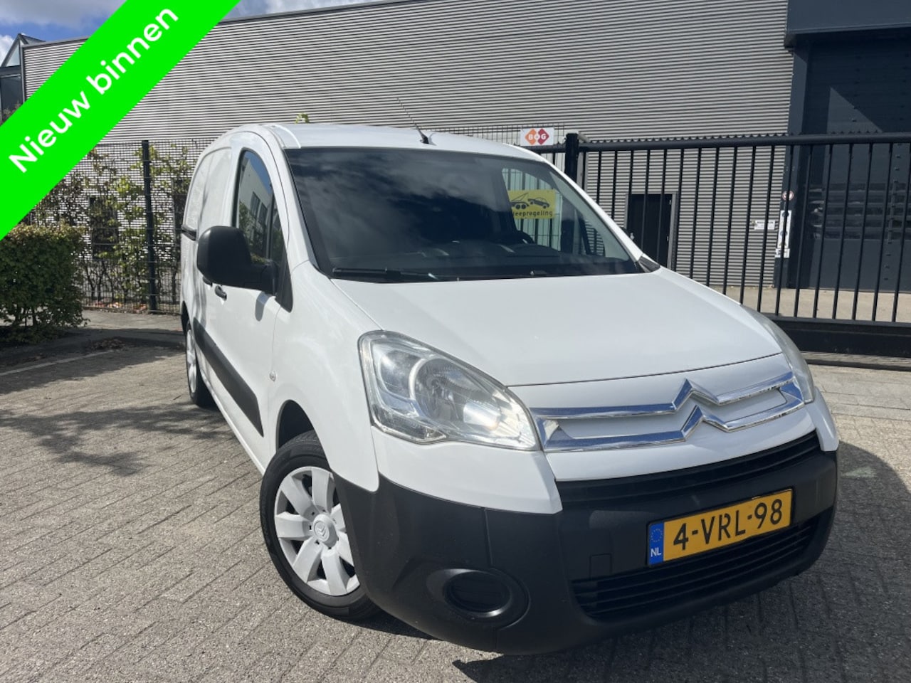 Citroën Berlingo - 1.6 HDI 500 Club Airco/3zitter/Lage Km - AutoWereld.nl
