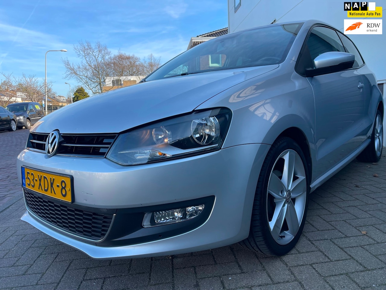 Volkswagen Polo - 1.2 TSI Highline/Automaat/Navi/Cruise-c/Climate-c/Volledig onderhouden - AutoWereld.nl