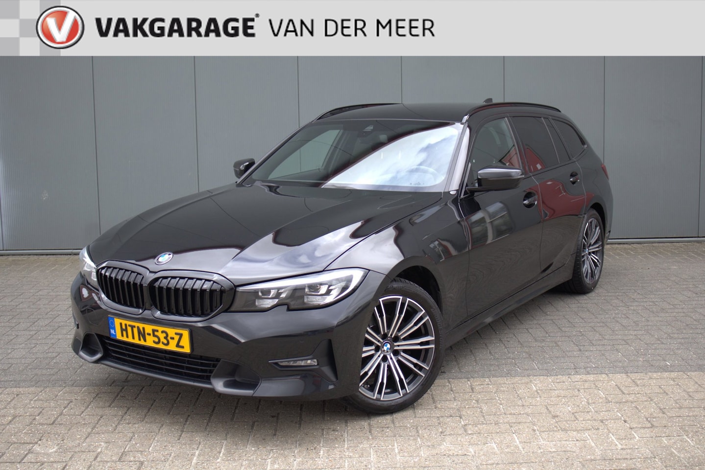 BMW 3-serie Touring - 318i High Executive M-Sport velgen | Leder | Zwarte hemel - AutoWereld.nl