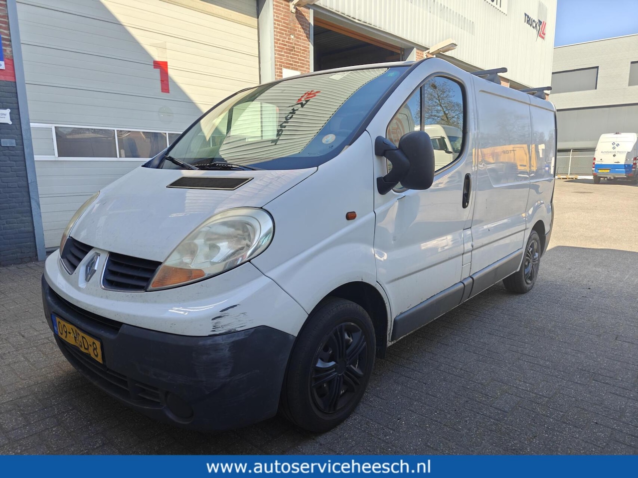 Renault Trafic - bestel 2.0 dCi T27 L1H1 l TREKHAAK l HANDEL / EXPORT l INRUIL KOOPJE !! - AutoWereld.nl