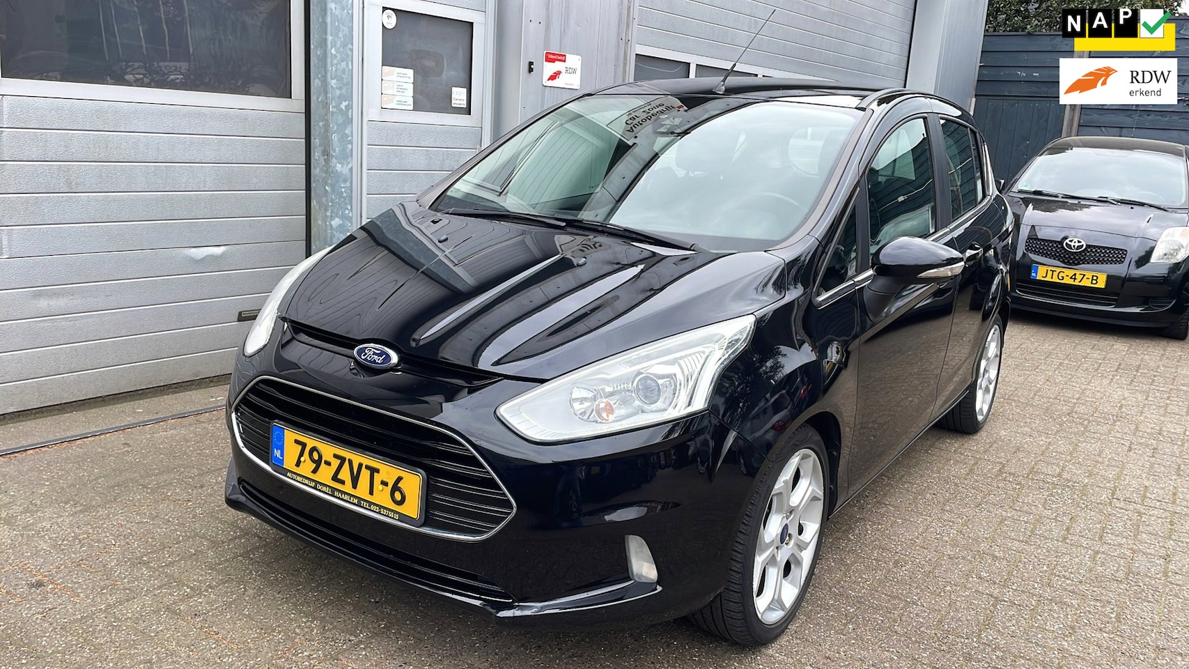 Ford B-Max - 1.0 EcoBoost Titanium-Leder-Clima-Cruise-Trekhaak - AutoWereld.nl