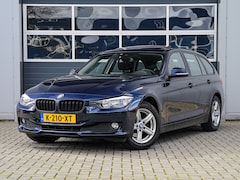 BMW 3-serie Touring - 316i High Executive | Automaat | Panoramadak | Leder | Stoelverwarming | PDC v+a