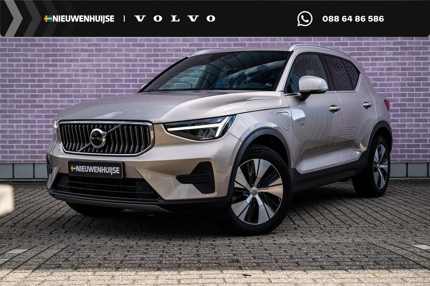 Volvo XC40 - 1.5 T5 Plug-in Hybrid Core Bright | PHEV | Navigatie | Apple Carplay | Android Auto | Acht - AutoWereld.nl