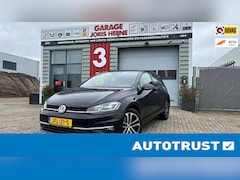 Volkswagen Golf - 150 pk 69000 km 1.5 TSI Highline, Standkachel