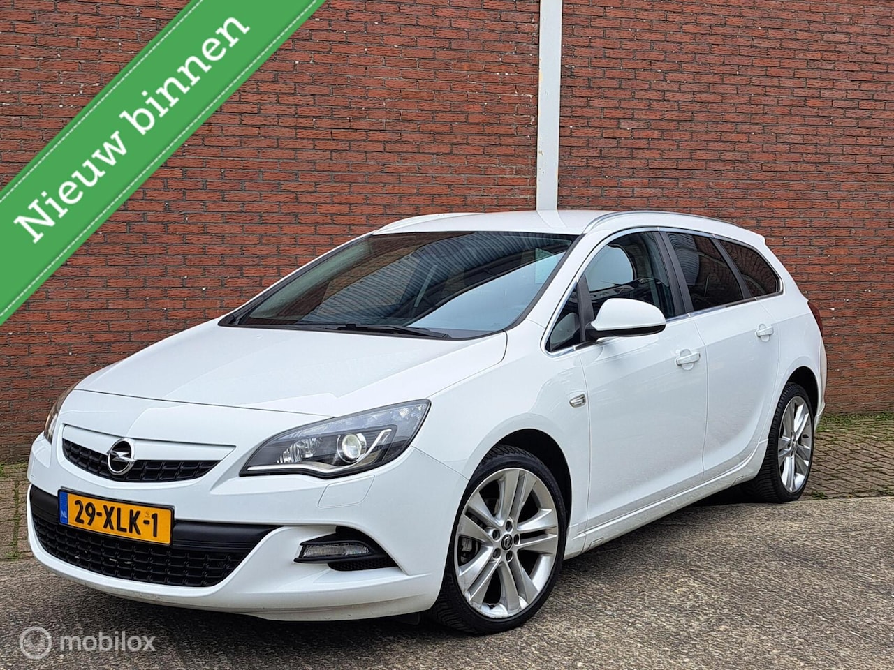 Opel Astra Sports Tourer - 1.4 Turbo Sport 1.4 Turbo Sport - AutoWereld.nl