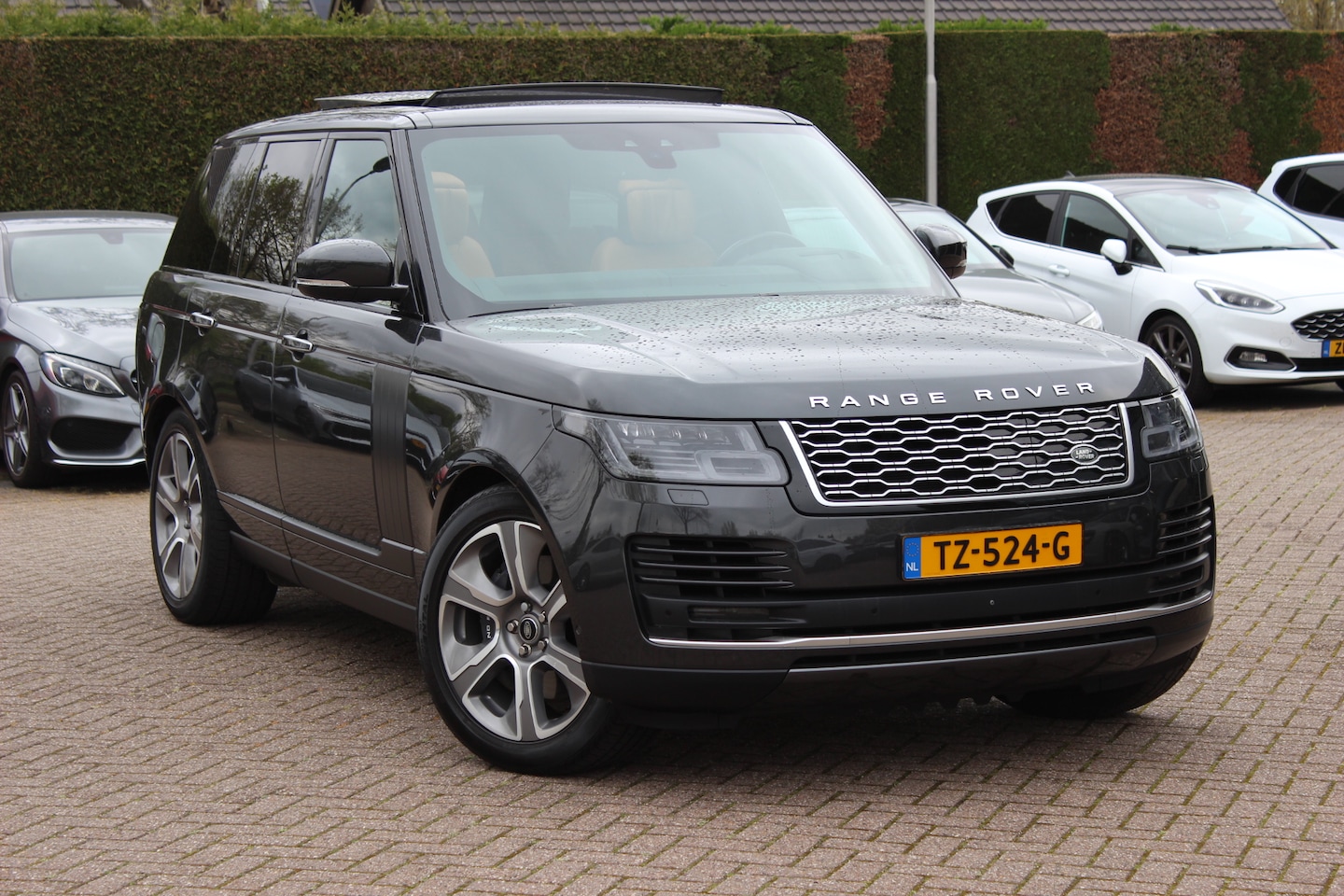 Land Rover Range Rover - 2.0 P400e Autobiography / Panoramadak / 360Camera / Head-up / Softclose / Luchtvering / 21 - AutoWereld.nl