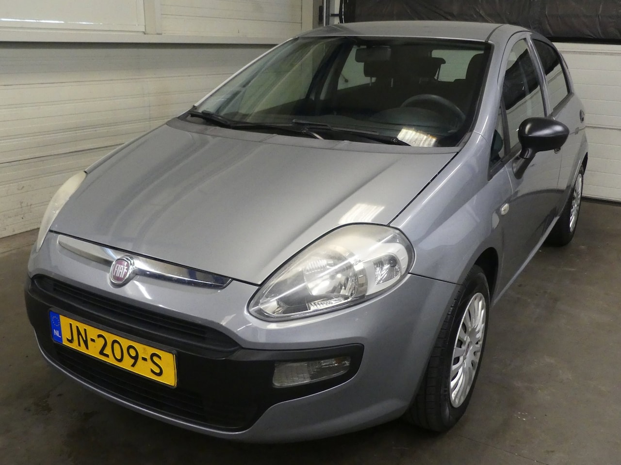 Fiat Punto Evo - 1.2 Active - Airco - Mooie Auto - AutoWereld.nl