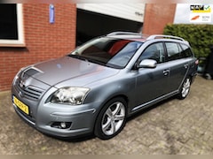 Toyota Avensis Wagon - 1.8 VVTi/NAVI/TREKHAAK/PDC/TOPSTAAT