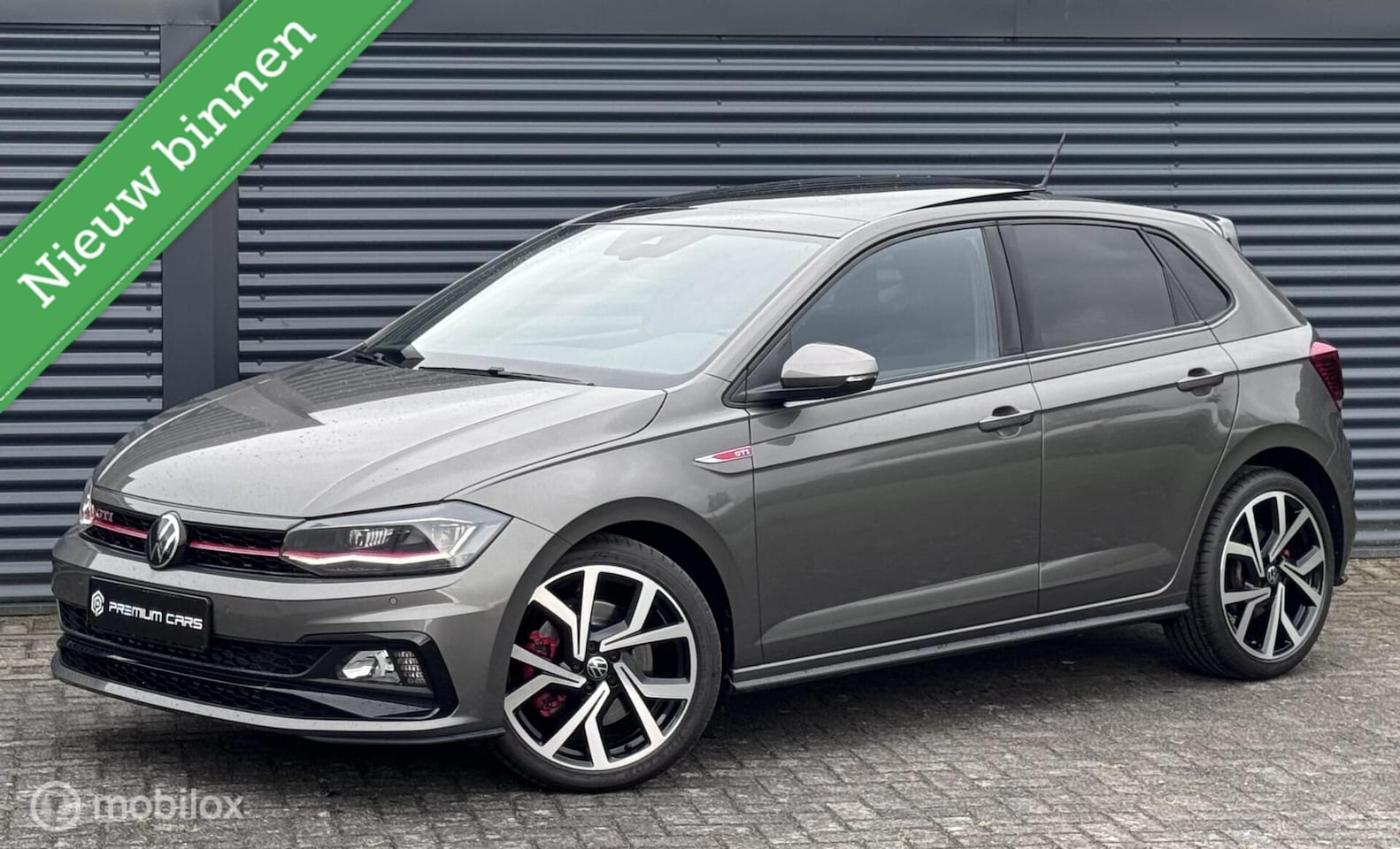 Volkswagen Polo - 2.0 TSI GTI Pano ACC Lane assist Keyless Cam - AutoWereld.nl