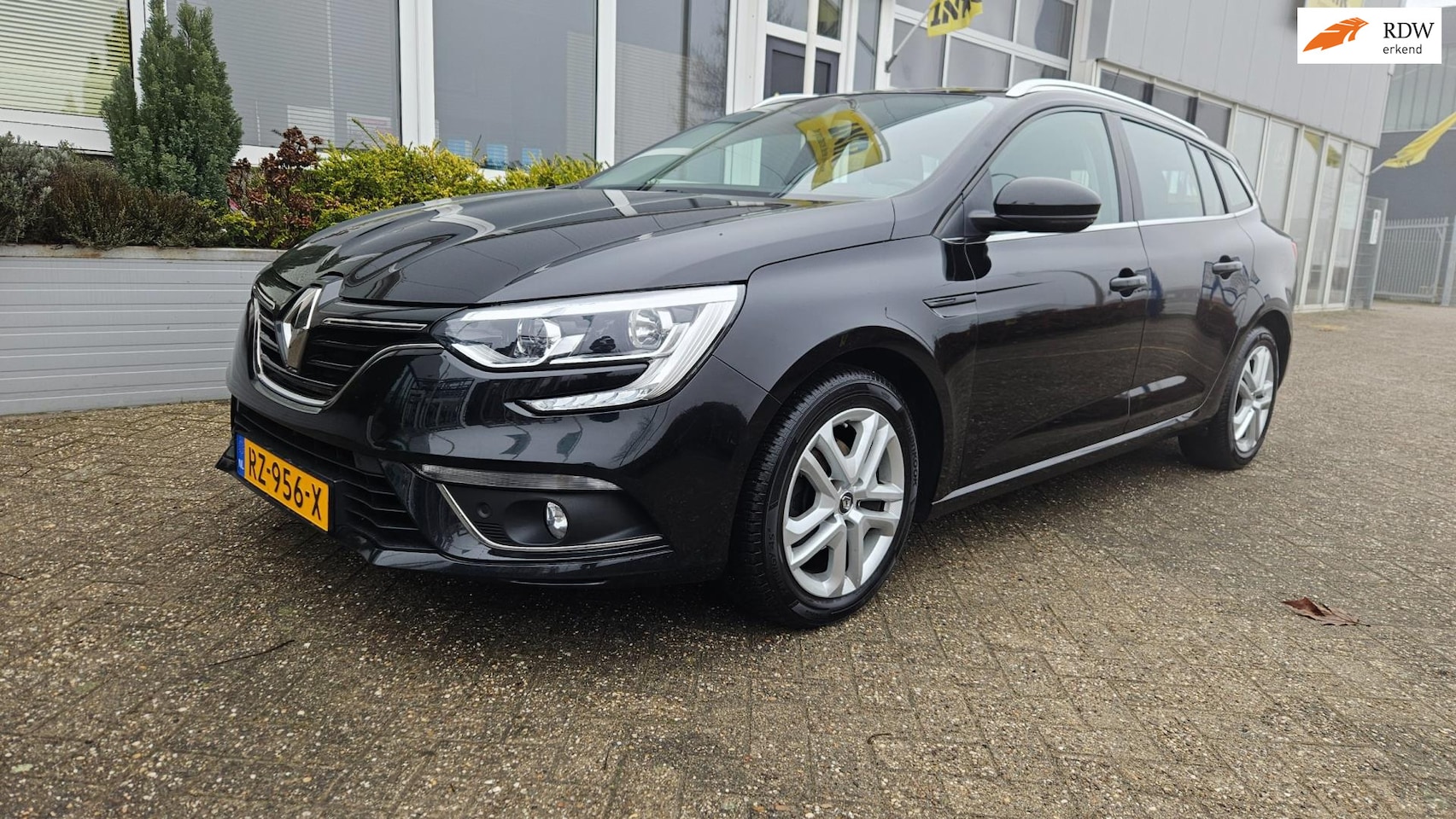 Renault Mégane Estate - 1.2 TCe Life Bwj 2016 APK 11-2026 | Trekhaak | Cruise - AutoWereld.nl