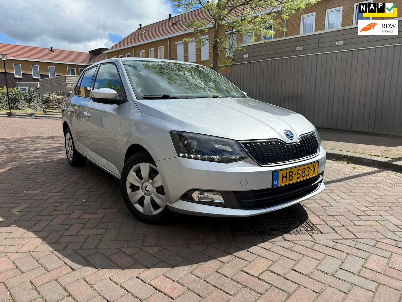 Skoda Fabia - 1.0 Sprint *Leuke Auto* - AutoWereld.nl