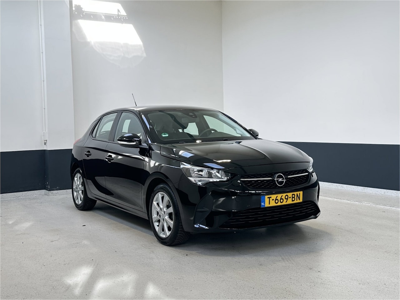 Opel Corsa - 1.2 Elegance| NL | Camera | Apple Carplay/ Android Auto| Navigatie | LM velgen | - AutoWereld.nl