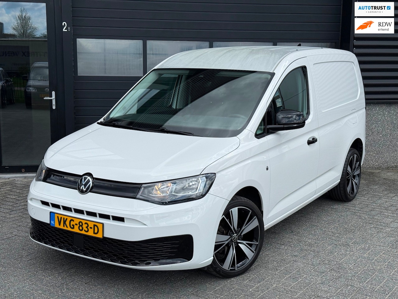 Volkswagen Caddy Cargo - 2.0 TDI Leder Trekhaak Carplay - AutoWereld.nl