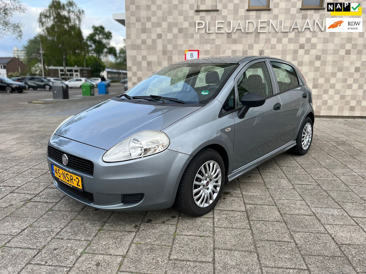 Fiat Grande Punto - 1.3 M-Jet Actual|Airco|5Drs - AutoWereld.nl