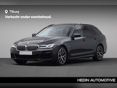BMW 5-serie Touring - 530e High Executive x-drive | Head-Up Display | Laserlight | Glazen panoramadak | HIFI Sys