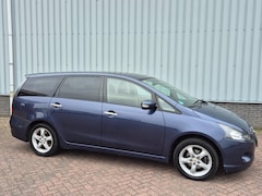 Mitsubishi Grandis - 2.4 16V Intense Airco Cruise CTRL 7 pers