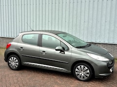 Peugeot 207 - 1.4 VTI XR Airco onderhoudsboekje erbij