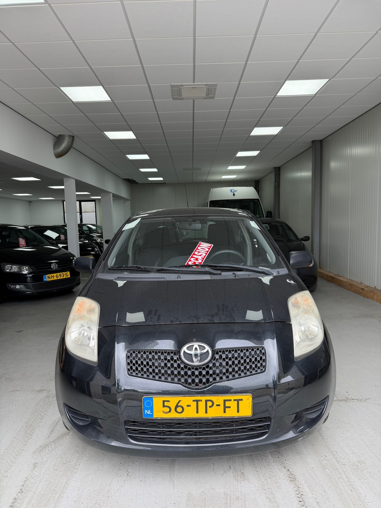 Toyota Yaris - 1.0 VVT-i Terra 1.0 VVTi Terra - AutoWereld.nl