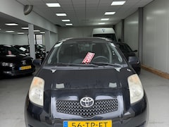 Toyota Yaris - 1.0 VVTi Terra