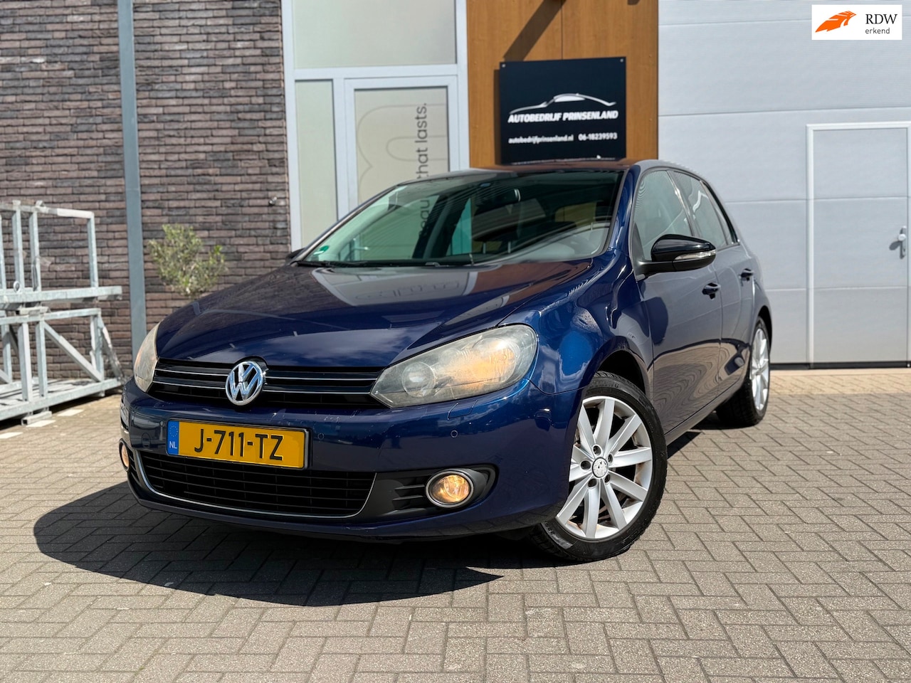 Volkswagen Golf - 1.2 TSI Trendline BlueMotion | Goed onderhouden | Climate control | - AutoWereld.nl